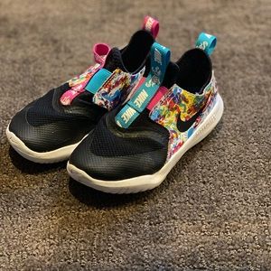Nike Flex Toddler size 10 shoe